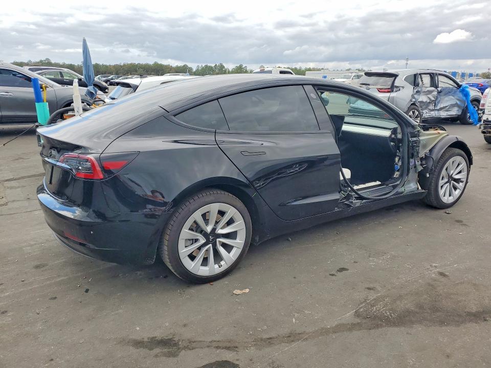 Photo 3 from auction – 2023 TESLA MODEL 3 with VIN 5YJ3E1EA8PF608673