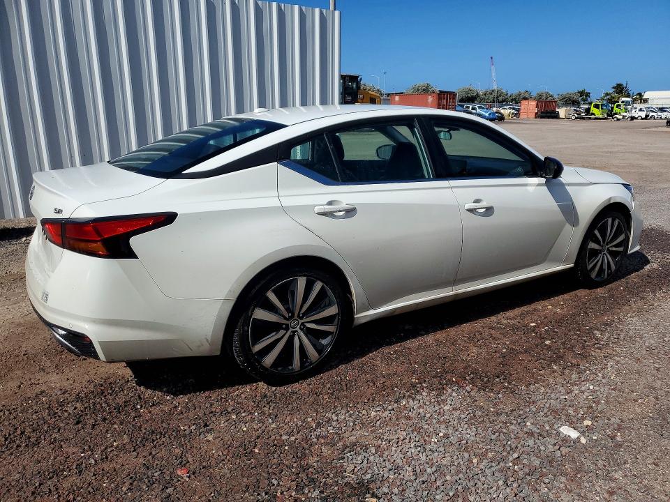 Photo 3 from auction – 2021 NISSAN ALTIMA SR with VIN 1N4BL4CVXMN417025