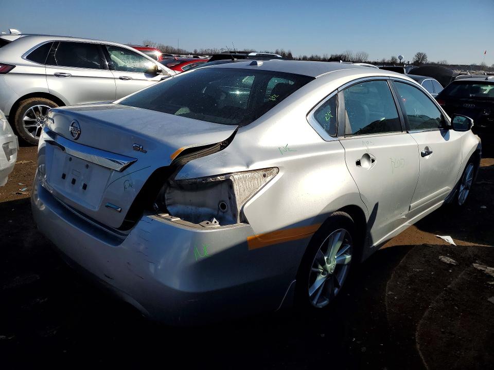 Photo 3 from auction – 2014 NISSAN ALTIMA 2.5 with VIN 1N4AL3AP8EC426796