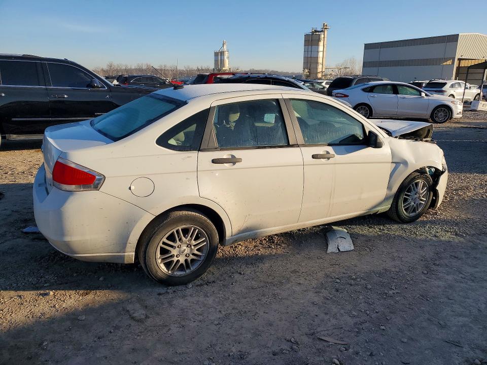 Photo 3 from auction – 2009 FORD FOCUS with VIN 1FAHP35N29W116384