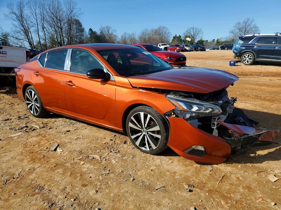 Photo 4 from auction – 2020 NISS ALTIMA with VIN 1N4BL4CV3LN319548