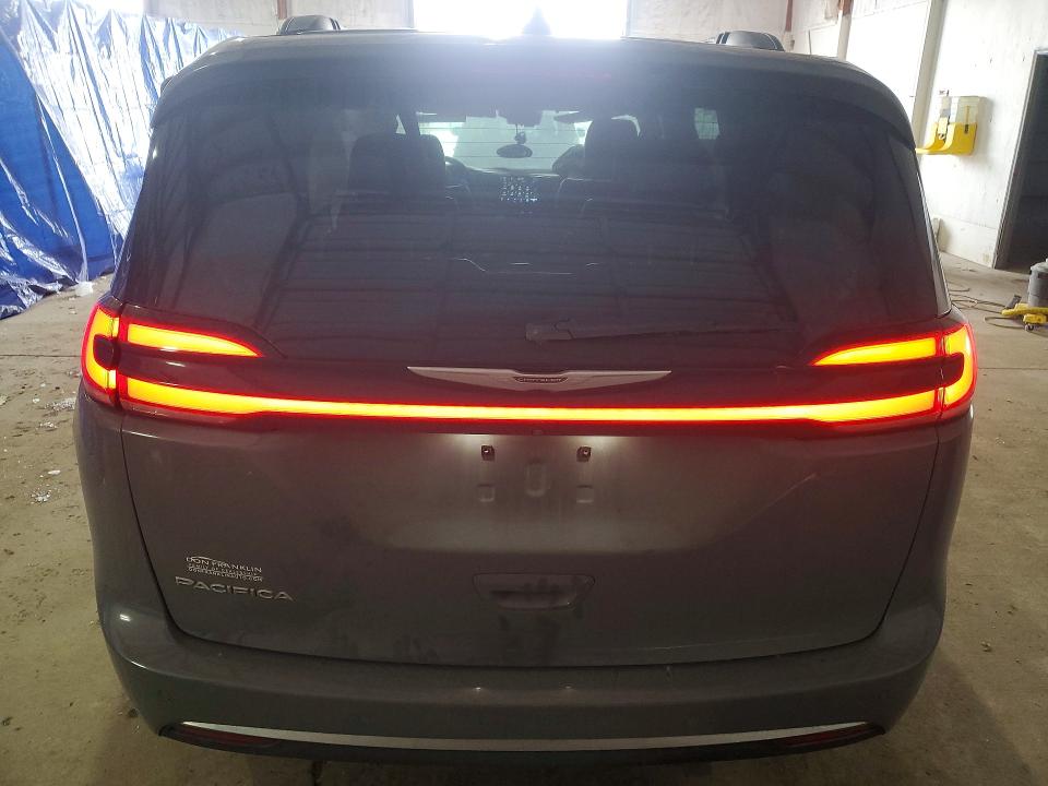 Photo 6 from auction – 2022 CHRYSLER PACIFICA with VIN 2C4RC1BGXNR125891