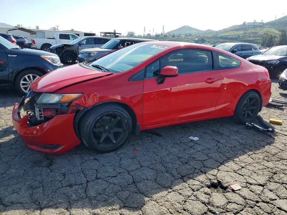 HONDA CIVIC LX 2012 z numerem VIN 2HGFG3B53CH513468 - Zdjęcie z aukcji