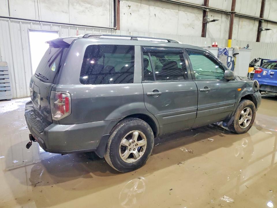 Photo 3 from auction – 2007 HONDA PILOT EXL with VIN 2HKYF18727H528449