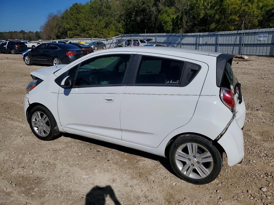 Photo 2 from auction – 2013 CHEVROLET SPARK 1LT with VIN KL8CD6S99DC511199