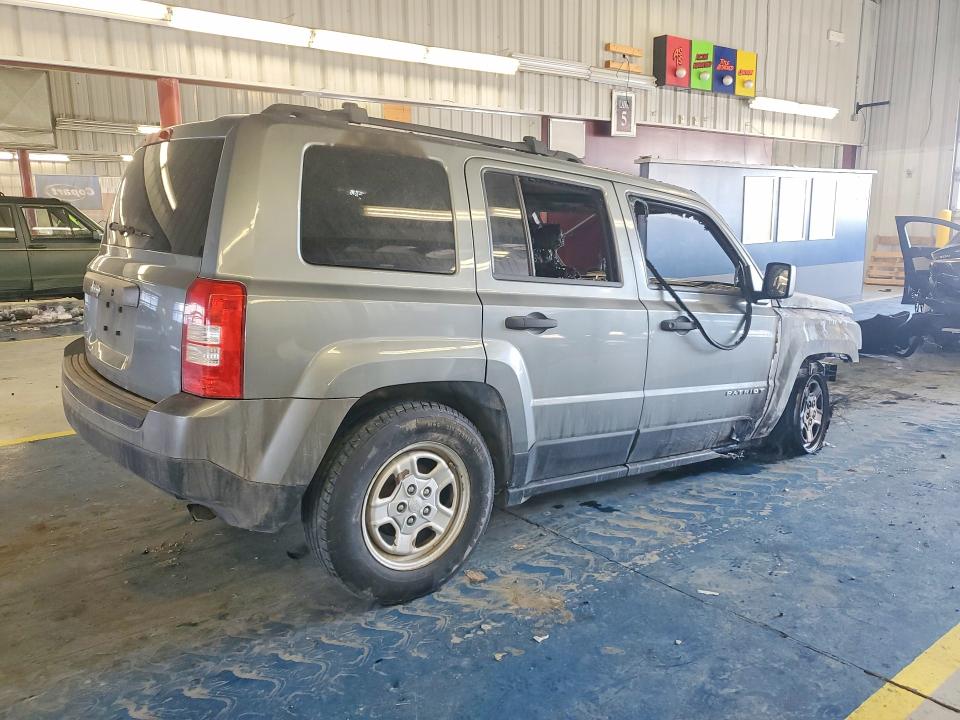 Photo 3 from auction – 2013 JEEP PATRIOT with VIN 1C4NJPBA8DD122170