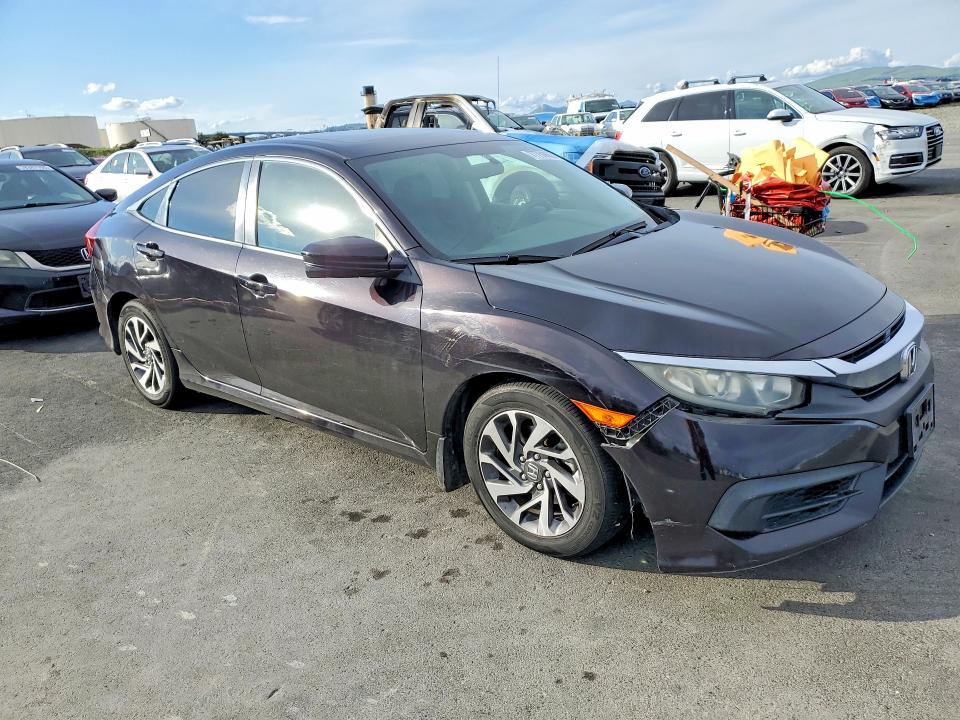 Photo 4 from auction – 2016 HONDA CIVIC with VIN 19XFC2F79GE007967
