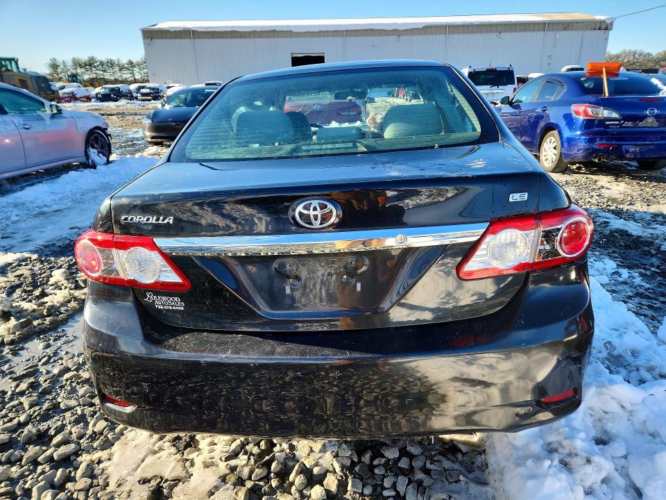 Photo 6 from auction – 2013 TOYOTA COROLLA with VIN 2T1BU4EEXDC118383