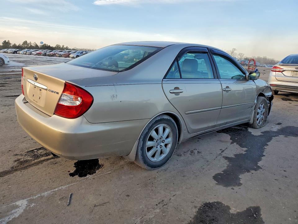 Photo 3 from auction – 2004 TOYOTA CAMRY with VIN 4T1BE32K54U265811
