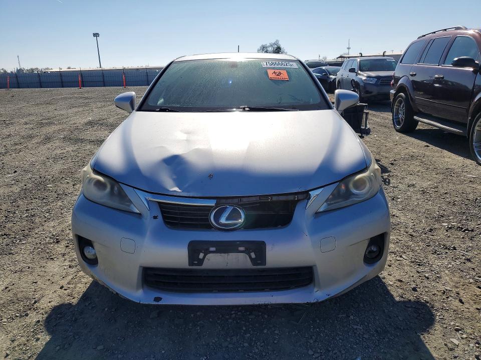 Photo 5 from auction – 2011 LEXUS CT 200 with VIN JTHKD5BH2B2037683