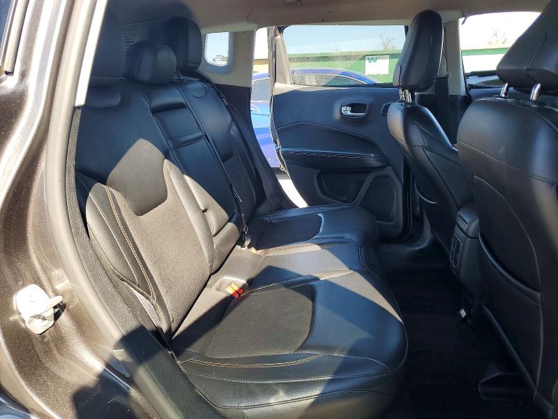 Photo 11 from auction – 2018 JEEP COMPASS with VIN 3C4NJDBB0JT145553