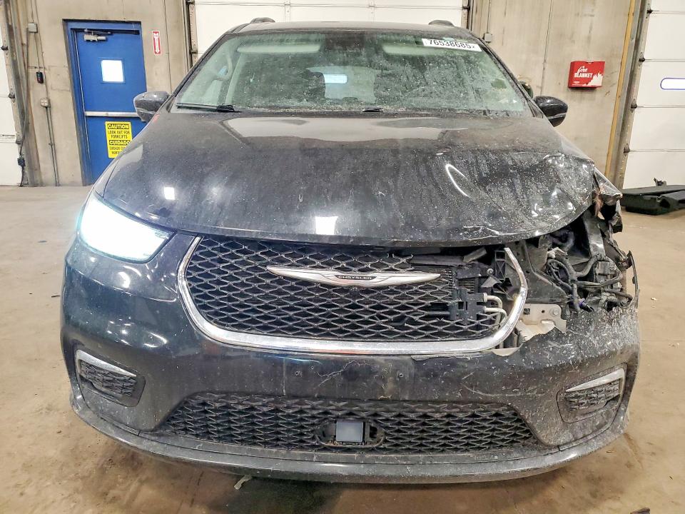 Photo 5 from auction – 2022 CHRYSLER PACIFICA with VIN 2C4RC1BG3NR128082