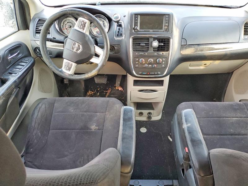Photo 8 from auction – 2011 DODGE GRAND CARA with VIN 2D4RN4DG5BR729971