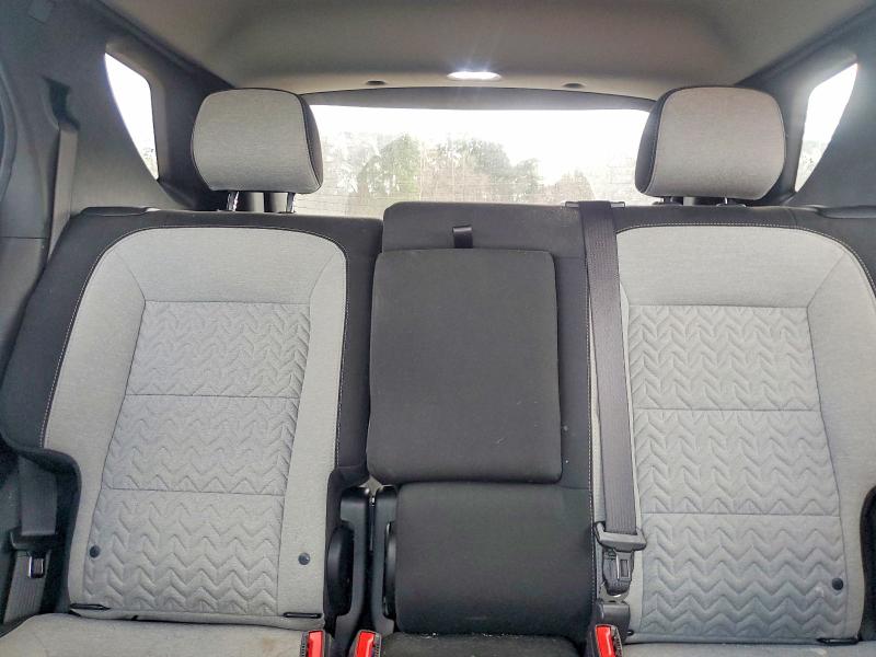 Photo 10 from auction – 2022 CHEVROLET EQUINOX with VIN 3GNAXJEV6NL132210