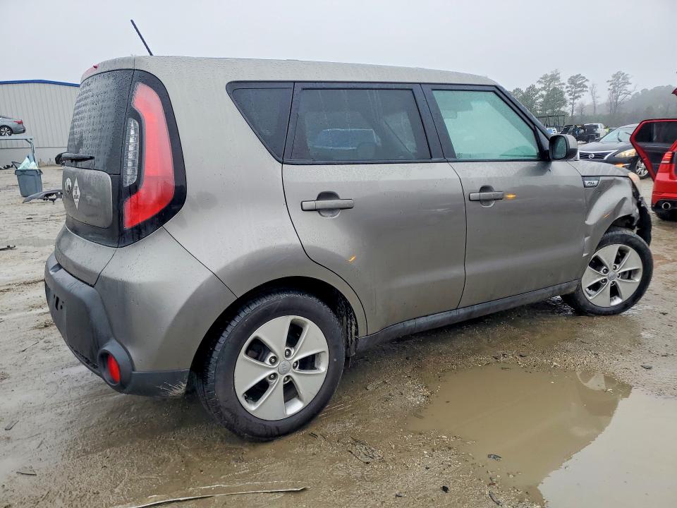Photo 3 from auction – 2016 KIA SOUL with VIN KNDJN2A27G7247048
