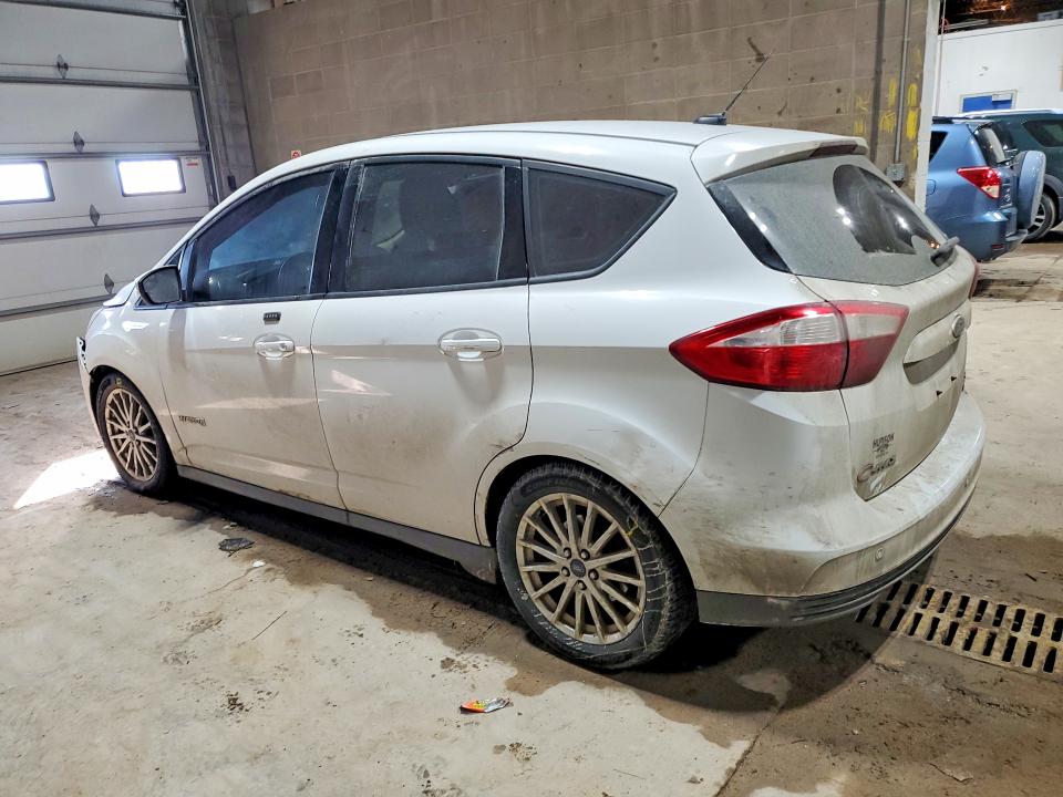 Photo 2 from auction – 2016 FORD C-MAX with VIN 1FADP5AU1GL114809