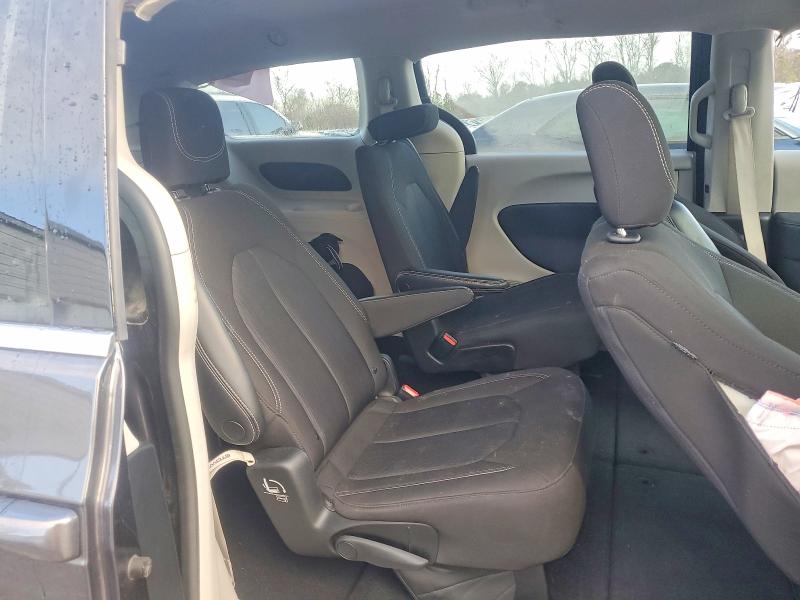 Photo 11 from auction – 2023 CHRYSLER VOYAGER with VIN 2C4RC1CG1PR607294