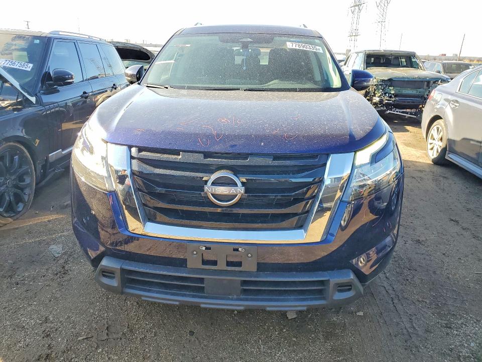 Photo 5 from auction – 2022 NISSAN PATHFINDER with VIN 5N1DR3BC9NC229472