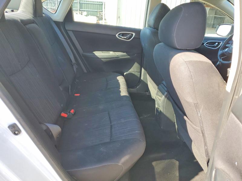 Photo 10 from auction – 2017 NISSAN SENTRA with VIN 3N1AB7AP2HY299532