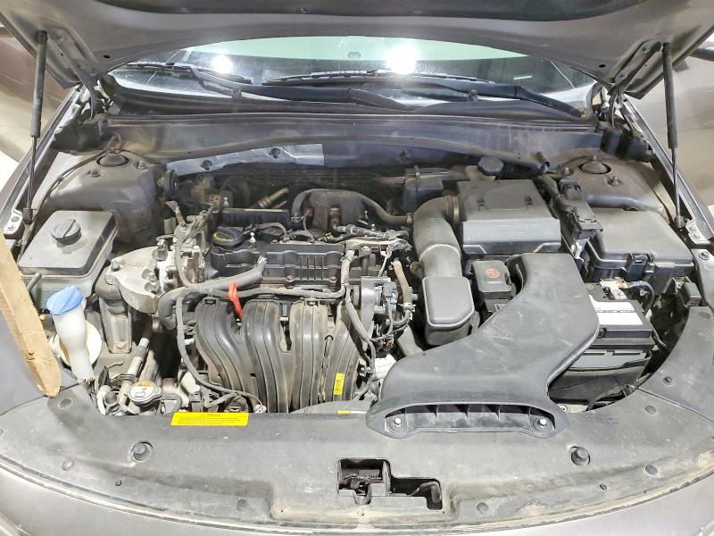 Photo 11 from auction – 2018 KIA OPTIMA with VIN 5XXGU4L38JG245550