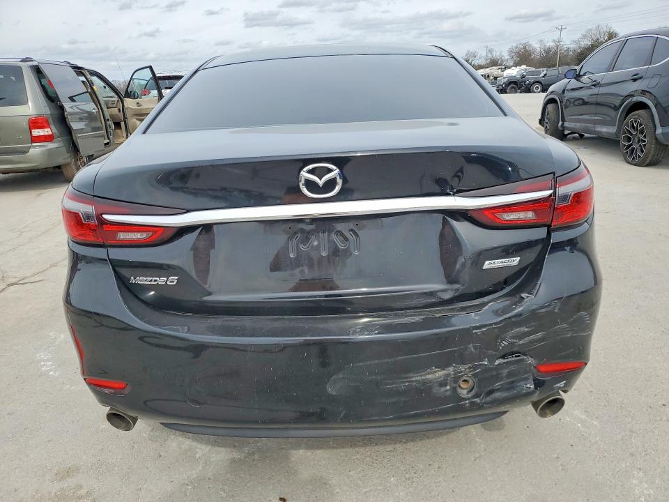 Photo 6 from auction – 2018 MAZDA 6 with VIN JM1GL1UM7J1322493