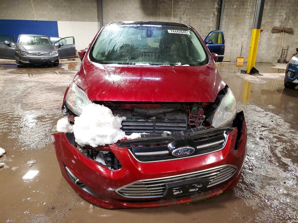 Photo 5 from auction – 2017 FORD C-MAX TITA with VIN 1FADP5FU3HL104714