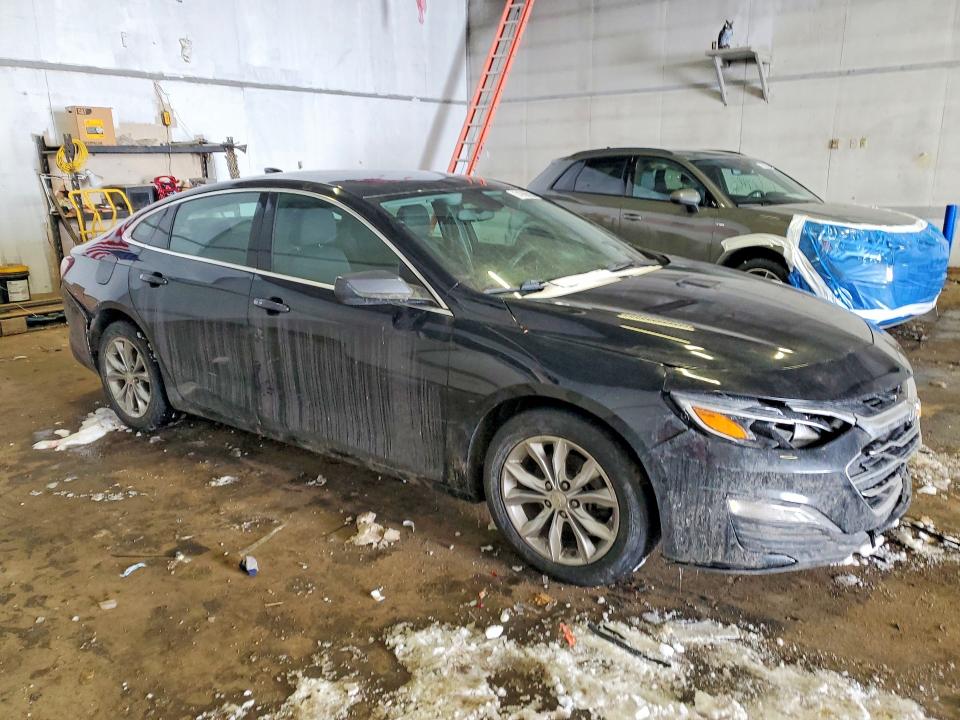 Photo 4 from auction – 2019 CHEVROLET MALIBU LT with VIN 1G1ZD5STXKF123233