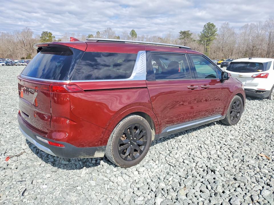 Photo 3 from auction – 2022 KIA CARNIVAL with VIN KNDNE5H38N6082034