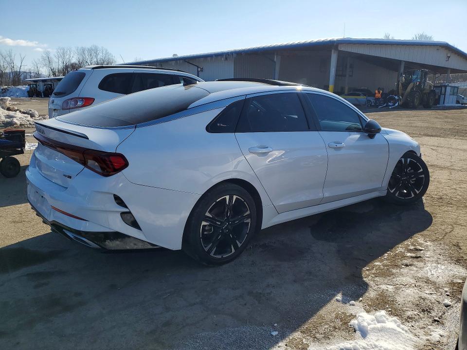 Photo 3 from auction – 2022 KIA K5 with VIN 5XXG64J25NG087341