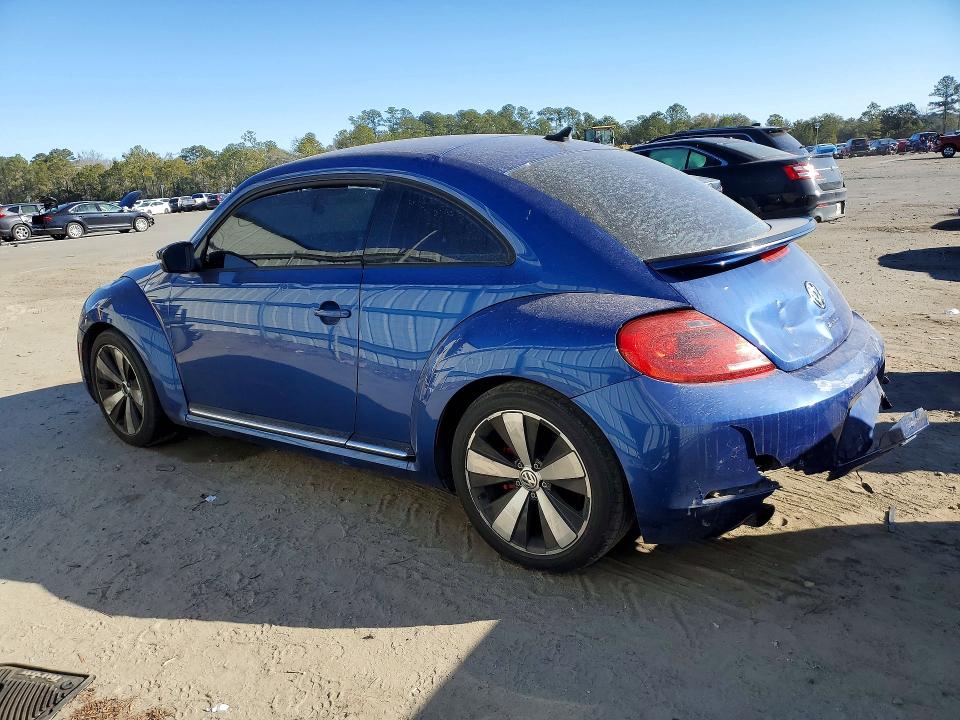 Photo 2 from auction – 2012 VOLKSWAGEN BEETLE with VIN 3VWVA7AT8CM606603