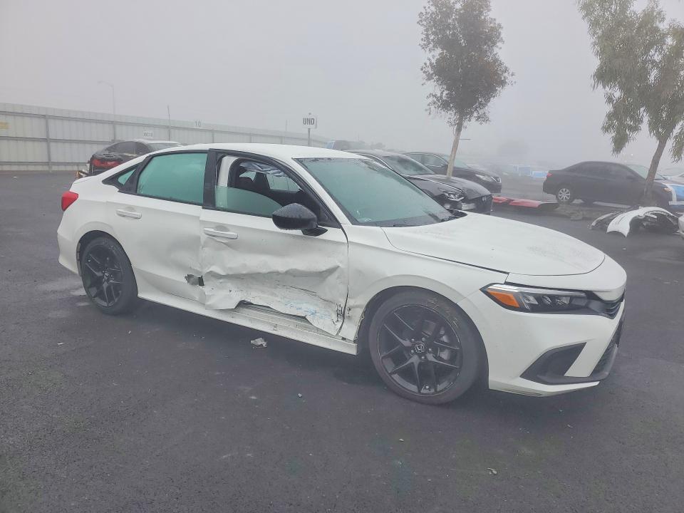 Photo 4 from auction – 2024 HONDA CIVIC with VIN 2HGFE2F5XRH552321