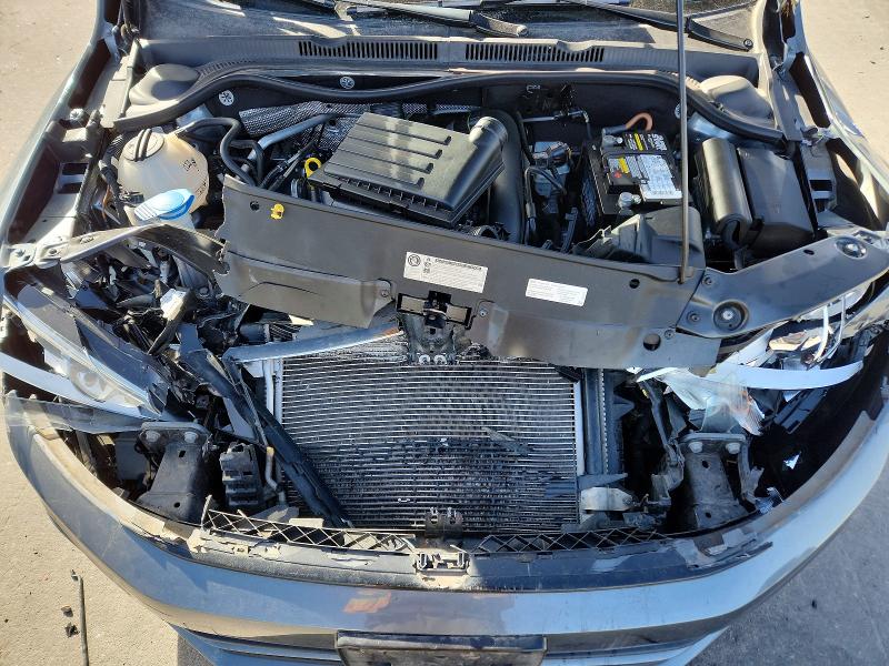 Photo 11 from auction – 2016 VOLKSWAGEN JETTA with VIN 3VW267AJ0GM405951