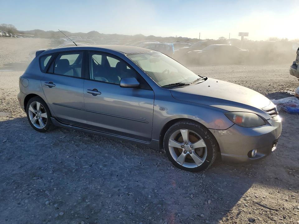 Photo 4 from auction – 2005 MAZDA 3 with VIN JM1BK143151348968