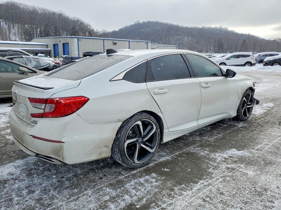 Photo 3 from auction – 2022 HONDA ACCORD SPO with VIN 1HGCV2F3XNA020058