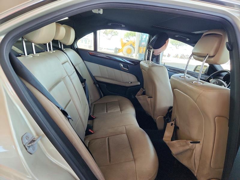 Photo 10 from auction – 2010 MERCEDES-BENZ E 350 with VIN WDDHF5GBXAA018061