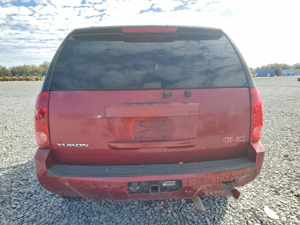 Photo 6 from auction – 2007 GMC YUKON with VIN 1GKFC13J87J117927