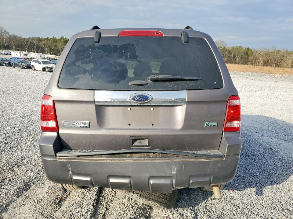 Photo 6 from auction – 2011 FORD ESCAPE with VIN 1FMCU0EG1BKB95214