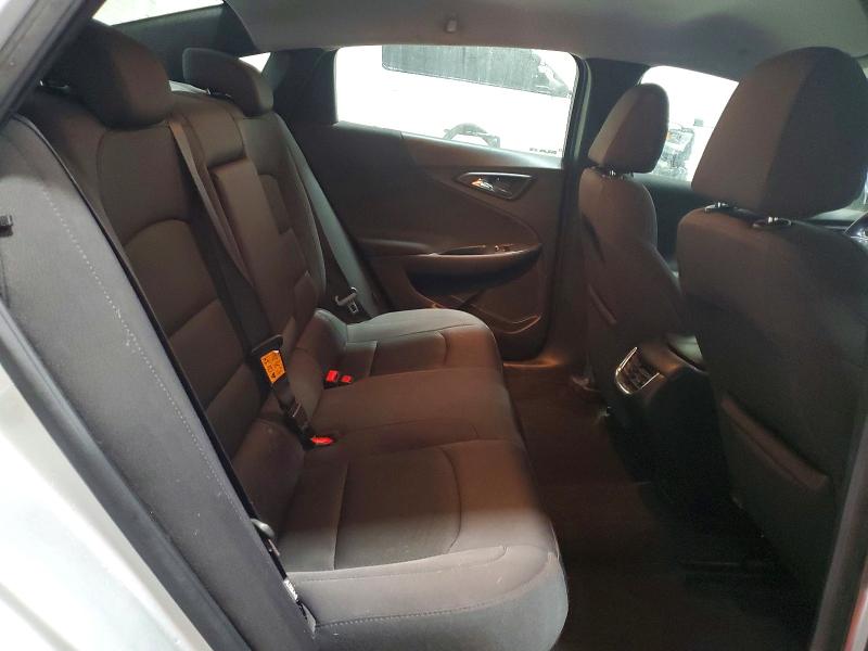 Photo 10 from auction – 2017 CHEVROLET MALIBU with VIN 1G1ZE5ST9HF242557
