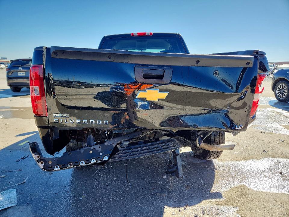 Photo 6 from auction – 2011 CHEVROLET SILVERADO with VIN 1GCRCREA4BZ165374