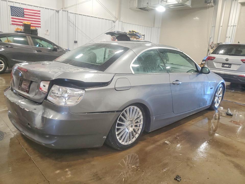 Photo 3 from auction – 2007 BMW 328 I with VIN WBAWL135X7PX15736