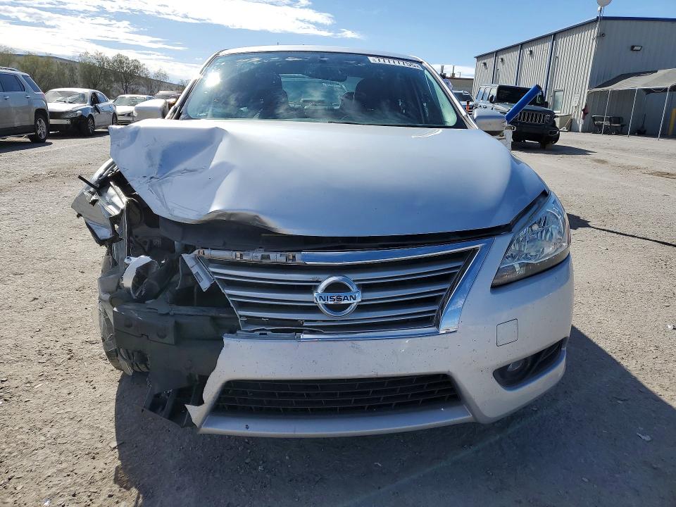 Photo 5 from auction – 2015 NISSAN SENTRA with VIN 3N1AB7AP3FY233231