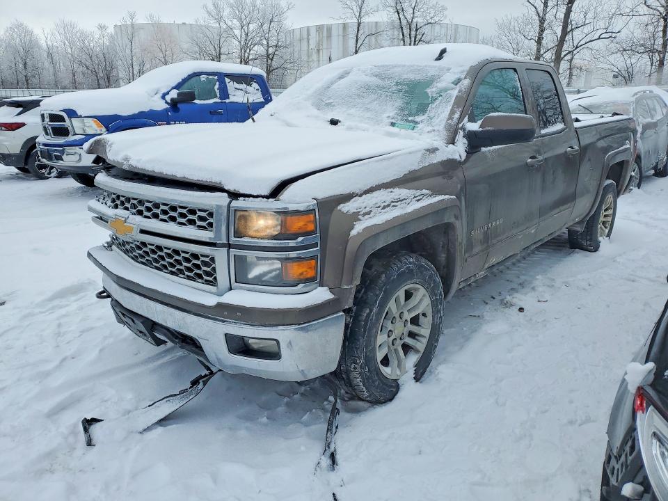 CHEVROLET SILVERADO 2015 with VIN 1GCVKREC3FZ166248 - Photo from auction