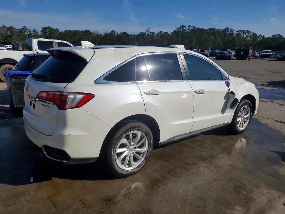 Photo 3 from auction – 2018 ACURA RDX with VIN 5J8TB4H32JL026386
