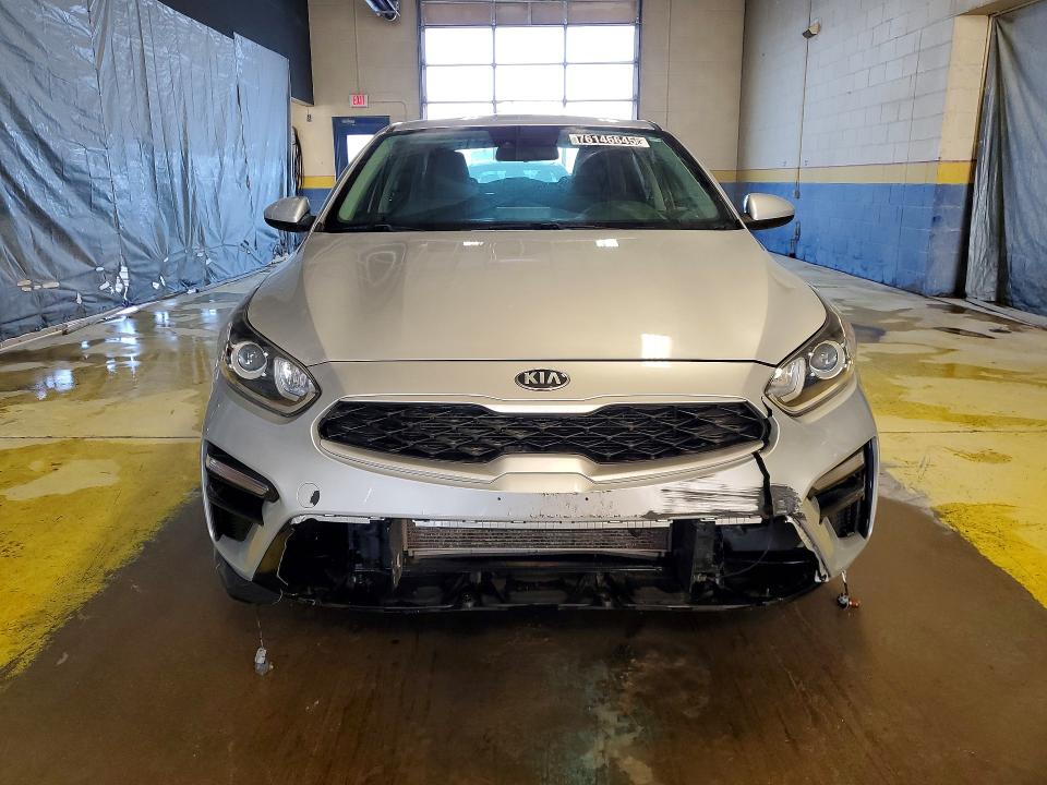 Photo 5 from auction – 2019 KIA FORTE with VIN 3KPF24AD1KE055323