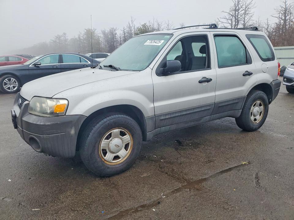 FORD ESCAPE XLS 2007 with VIN 1FMYU92Z97KA35539 - Photo from auction