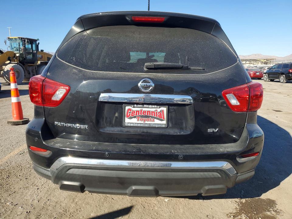 Photo 6 from auction – 2017 NISS PATHFINDER with VIN 5N1DR2MN7HC655609