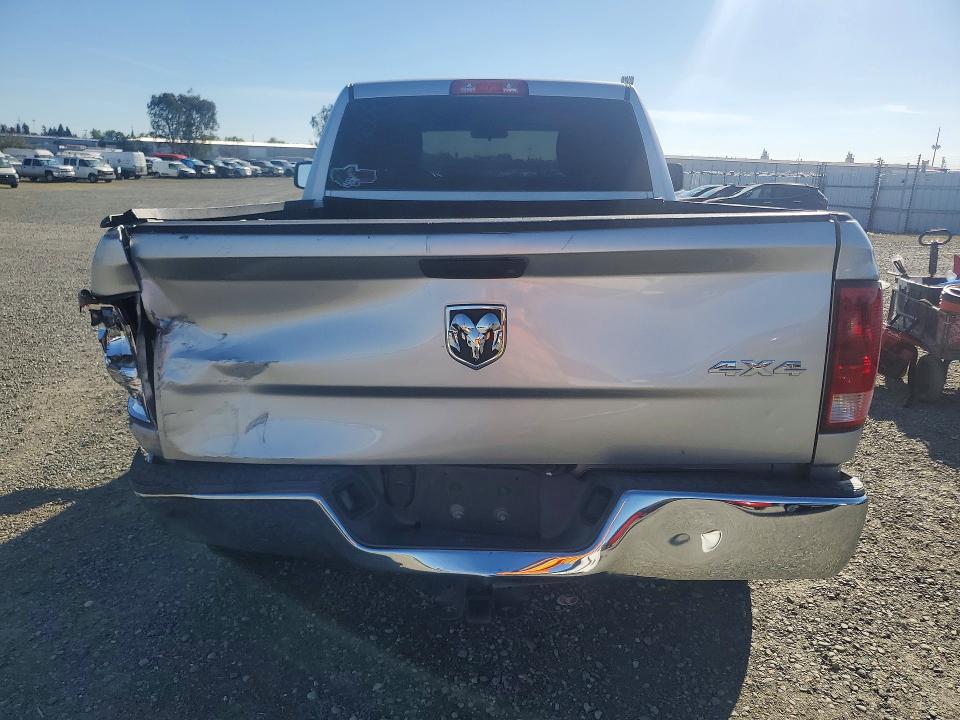 Photo 6 from auction – 2013 RAM 1500 with VIN 3C6JR7AP5DG519939