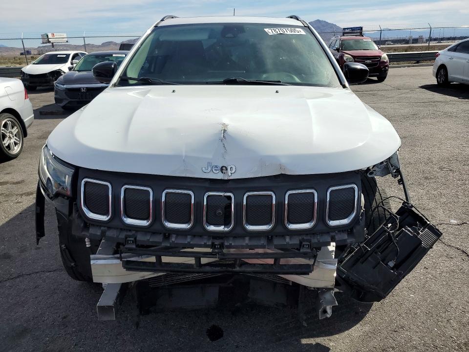Photo 5 from auction – 2022 JEEP COMPASS with VIN 3C4NJCBBXNT229752