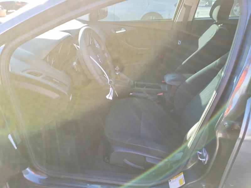 Photo 7 from auction – 2018 FORD FOCUS SE with VIN 1FADP3FE1JL299697