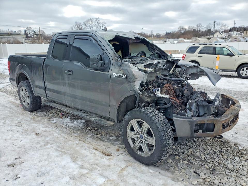 Photo 4 from auction – 2018 FORD F150 with VIN 1FTEX1EP0JFD81795
